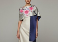 How to Tell If a Silk Scarf Is Real: Check Before Buying Online
